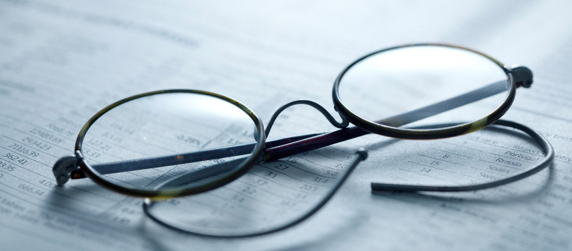 
			
KEEP YOUR GLASSES CLEAN AND CLEAR
			
		