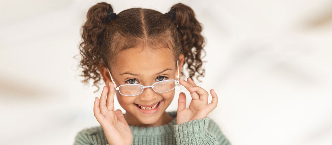 
			
HELPING YOUR CHILD ADJUST TO GLASSES
			
		
